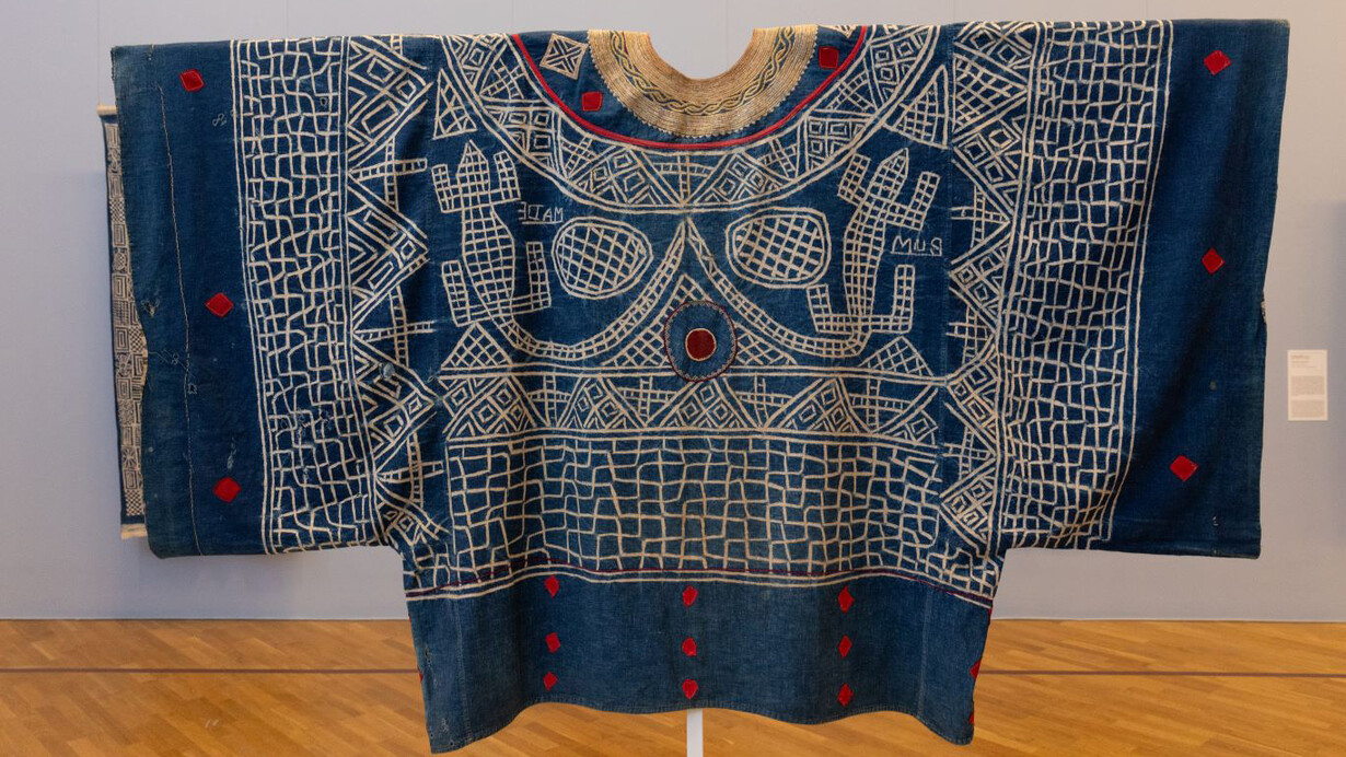 Verschiedene Künstler, Zwischen kopf und erde, Ausstellungsansicht. Mit freundlicher Genehmigung der Pinacoteca