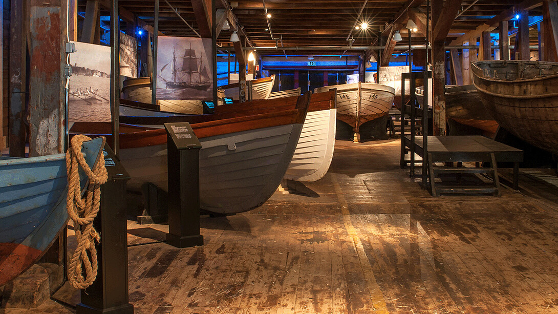 The Navy's small boats. Courtesy of Sjöhistoriska museet