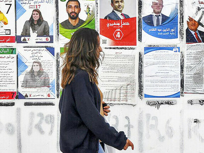 Elezioni legislative del 17.12.2023. Non c'è dubbio che un'ondata di maltempo politico si sia abbattuta sulla Tunisia, un maltempo preannunciato da segnali precisi, da veri e propri lampi e tuoni generati dal malessere dei cittadini © Fethi Belaid/AFP