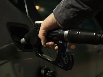 Repostar combustible