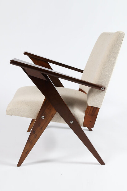 José Zanine Caldas, "Z" armchair, 1951, Compensado naval, wool, © James / Paul Viguier
