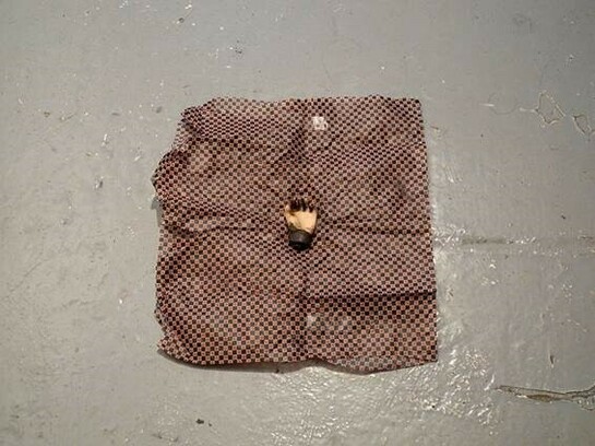 Sergio Verastegui, Incommunicado, 2014, Paper, lead (fragment of Baroque' sculpture), 35 x 31,5 cm, unique artwork, INV Nbr. SV/14/024