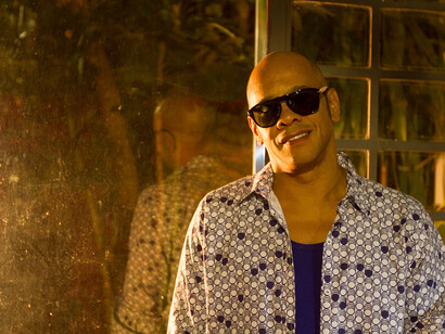 Vander Lee com olhar urbano