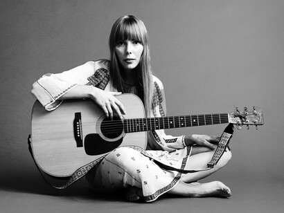 Joni Mitchell, ha compiuto da poco 70 anni