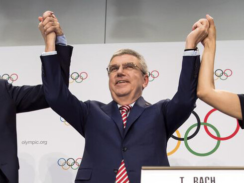 Le Olimpiadi del 2024 e del 2028 saranno assegnate a Parigi e Los Angeles