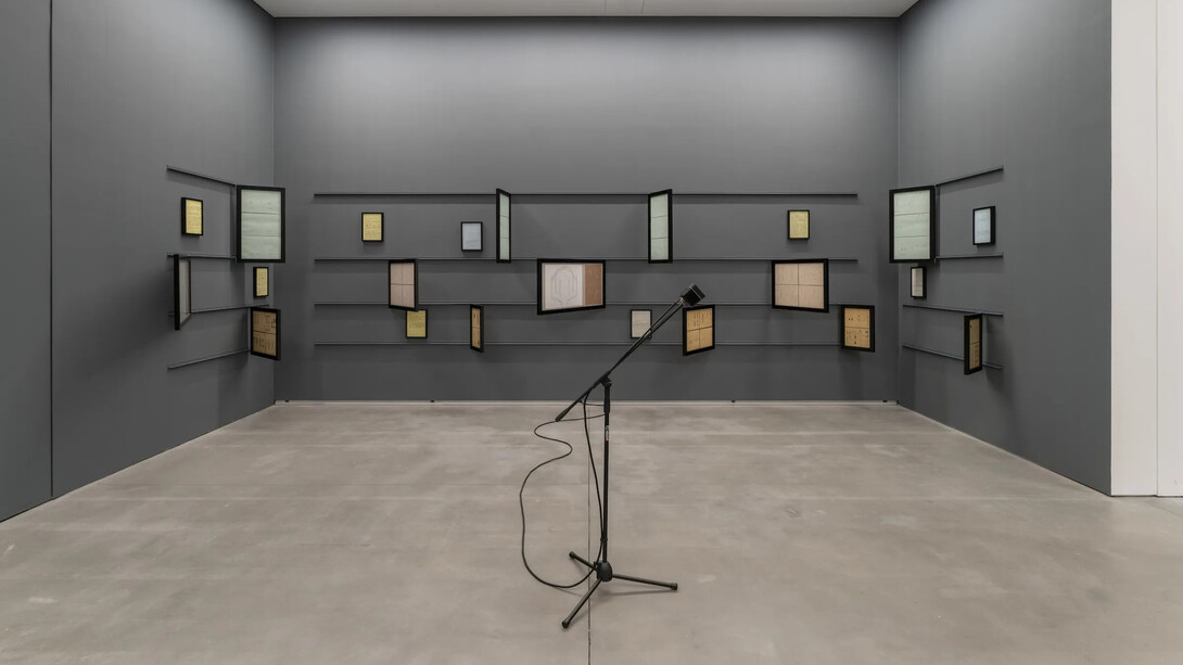 Vasco Araújo, Interpretation is an interpretation is an interpretation... vista da exposição. Cortesia da Galeria Francisco Fino