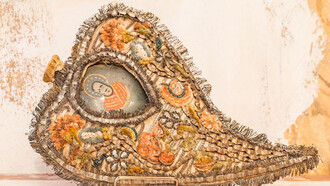 Contenitore a forma di cuore
