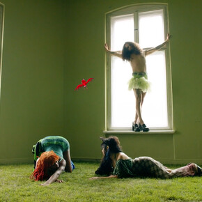 Juliana Huxtable, Pretty canary (video still), 2023. Courtesy of Turku Art Museum