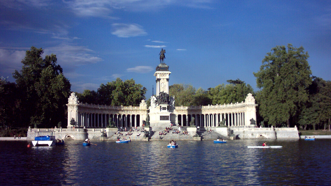 Estanque del parque del Retiro. Madrid