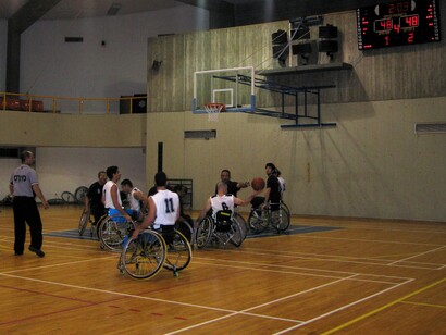 Bet Halochem provides full size basketball courts to soldiers who are going through rehabilitation. Photo by Carrie Hart