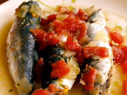 Plato de sardinas en papillote