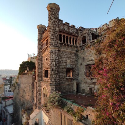 Villa Ebe, abitazione privata dell'architetto, prende il nome dalla moglie Ebe Cazzani. Napoli, Italia