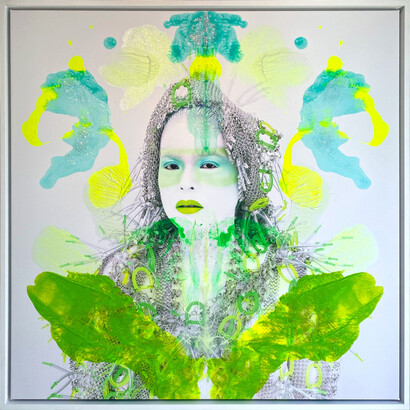 Rorschach Yoshida LXXXVI (Monna Lisa) © Kimiko Yoshida, archival pigment photograph and acrylic paint on canvas, 31x31 inches, represented by Holden Luntz Gallery (FL). Courtesy of the artist and Long-Sharp Gallery