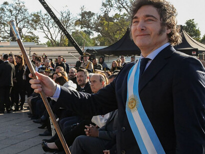 Javier Milei en el acto por el Día de la Bandera y el 204º aniversario del paso a la inmortalidad del general Manuel Belgrano, 20 de junio de 2024, Rosario, Santa Fe, Argentina