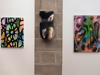 Doug Henders, Gradient maps, exhibition view. Courtesy of the Opening Gallery 