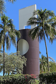  Laser Light Tower Bayfront Park Isamu Noguchi, Miami FL October 2022, USA