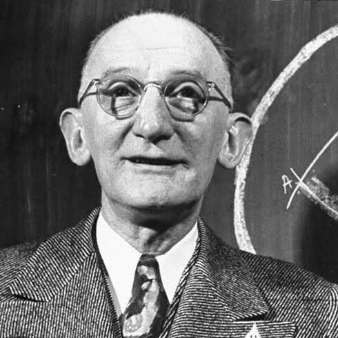 Louis Leon Thurstone, pionero estadounidense en los campos de la psicometría y la psicofísica