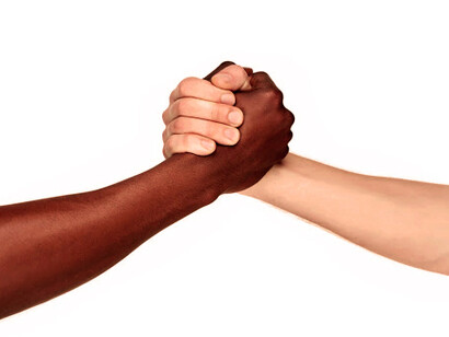 La idea es que esta formación cultural ética, inclusiva y respetuosa del prójimo, sea diseñada por equipos de personas o instituciones que tengan las competencias