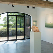Various artists, Al di là, exhibition view. Courtesy of Verduyn Gallery