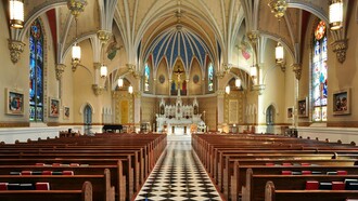 A Igreja, mesmo com todos os casos confirmados, insiste em negar o problema