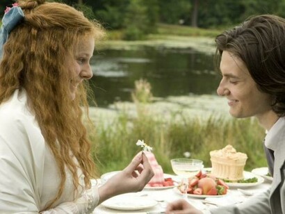 Sybil Vane e Dorian Gray in una scena del film