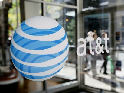 AT&T vuelve a ser uno de los más grandes conglomerados del entretenimiento y las comunicaciones del planeta