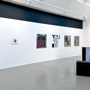Anne-Mie Van Kerckhoven, Dudoute toaster absolu (AMVK 1981–2025), exhibition view. Courtesy of  Galerie Barbara Thumm 