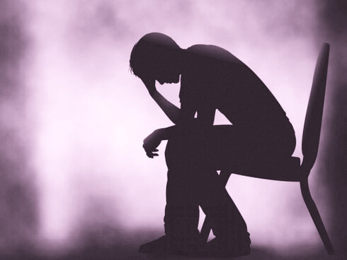 Disturbi emotivi e dell’umore, di stress, irritabilità, insonnia, depressione sono causati da tutto questo rigore sanitario