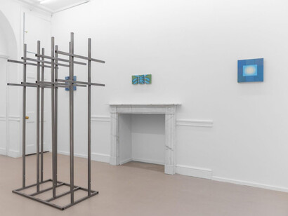 Amy Poliero, What does an atom look like? Exhibition view. Courtesy of New Art Projects