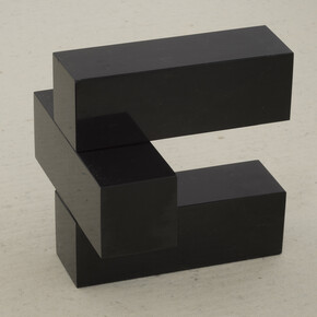 José Damasceno, Sobre o Objeto de 8º Grau, detail, 2013. Photo: Eduardo Ortega, Courtesy Galeria Fortes Vilaça