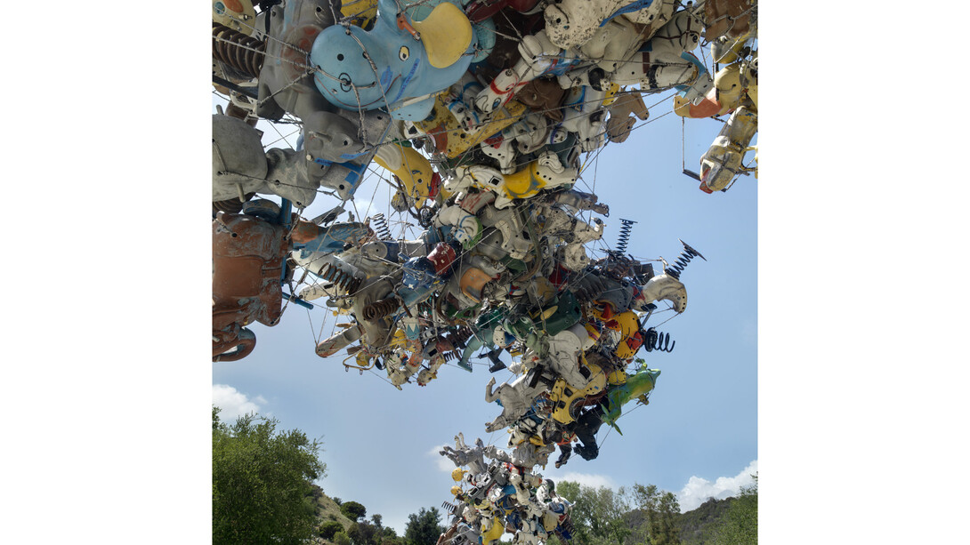 Nancy Rubins, Our Friend Fluid Metal, 2014 (detail), aluminium, stainless steel, 204 x 500 x 281 inches (518.2 x 1,270 x 713.7 cm) © Nancy Rubins. Courtesy of the artist and Gagosian Gallery. Photography by Erich Koyama.  