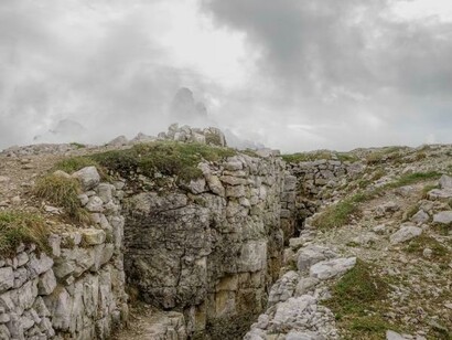 Stefano Cioffi, Monte Piana, Auronzo di Cadore, m 2300 slm,
stampa fotografica a pigmenti,
100 x 132 cm,   
maggio 2013
