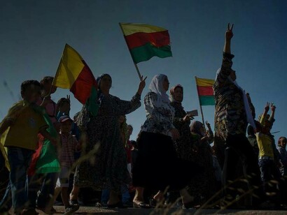 A protest march in Rojava (northern Syria), against attacks by the state (Photo by Firat News Agency) 