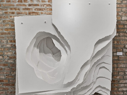 Angela Glajcar, Floating in space (extended), exhibition view. Courtesy of Friedrichs Pontone