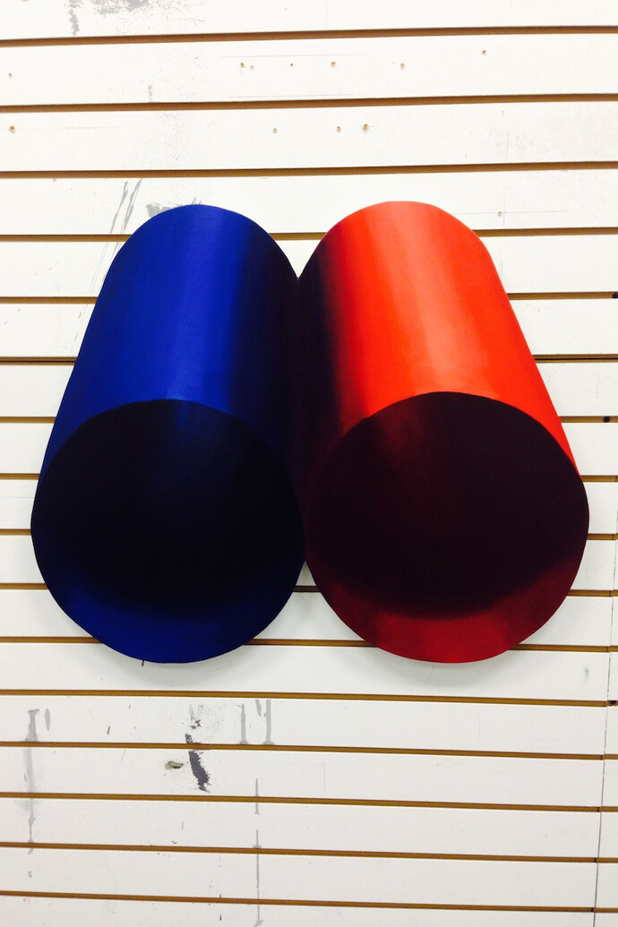 Matt Kenny, 2015,
Blue and red tubes,
Oil paint on metal, 71 x 58 cm
