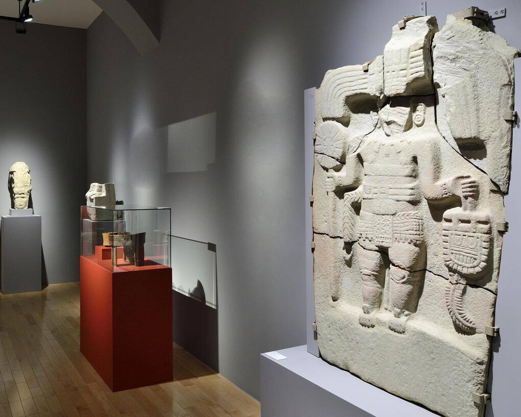 Divinos Señores De La Montaña. Courtesy of Museo Amparo