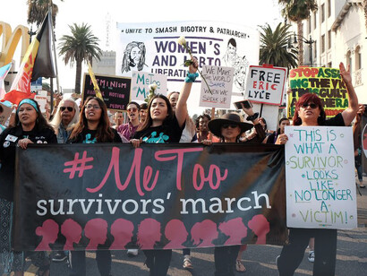 MeToo in marcia contro le molestie sessuali e la violenza sulle donne