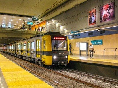 Vagón del "Subte" (metro) de Buenos Aires