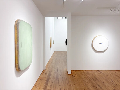 Otis Jones, Continuum, exhibition view. Courtesy of Marc Straus Gallery