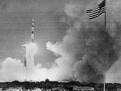 Lanzamiento del cohete que transportaba al Apolo XI en 1969