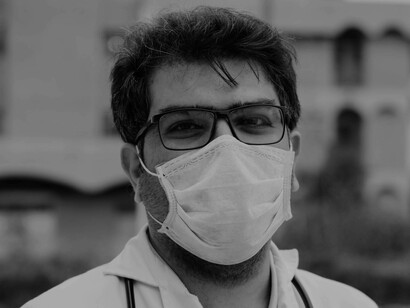 A doctor in medical mask