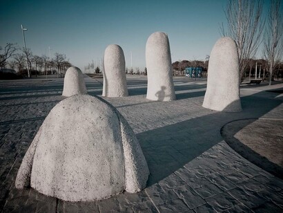 Escultura a Mão, em Madrid, Espanha