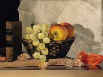 Arnold Toubeix, Pommes et raisins dans corbeille, livres