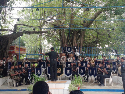 Orchestra of Pachmarhi  playing a melody