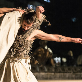AbanoDanza es uno de los referentes del verano de la danza en Italia, a lo largo de los años ha renovado la fisionomía artística