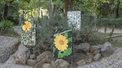 Anna Ridler, Circadian Bloom, 2021, installation of real-time GAN-generated imagery. "You and AI" exhibition © Studio On – Stelios Tzetzias, for Onassis Stegi