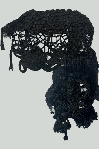 Lisu Vega, Tarde o temprano siempre llega (Sooner or later, it always comes) (detail). Courtesy of Mindy Solomon Gallery
