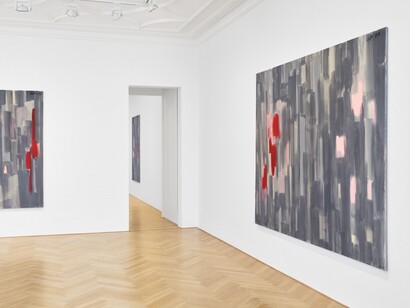 Günther Förg, Exhibition view. Courtesy of Galerie Max Hetzler