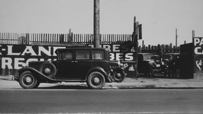 A Walk through Astoria and Other Places in Queens, 1943. Courtesy of Bruce Silverstein