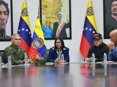 Desde el Palacio de Miraflores en Caracas, Delcy Rodríguez lideró el Consejo de Ministros número 757, con el propósito de garantizar la paz y la soberanía nacional, 4 de enero de 2026